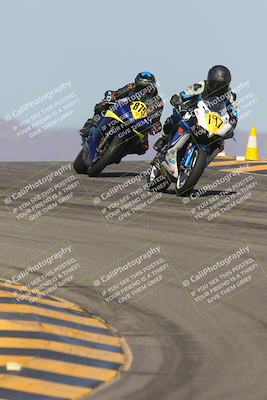 media/Oct-08-2023-CVMA (Sun) [[dbfe88ae3c]]/Race 3 Amateur Supersport Middleweight/